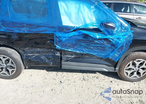 2024 Subaru Forester Premium из США, поврежденный, VIN JF2SKADC2RH481558